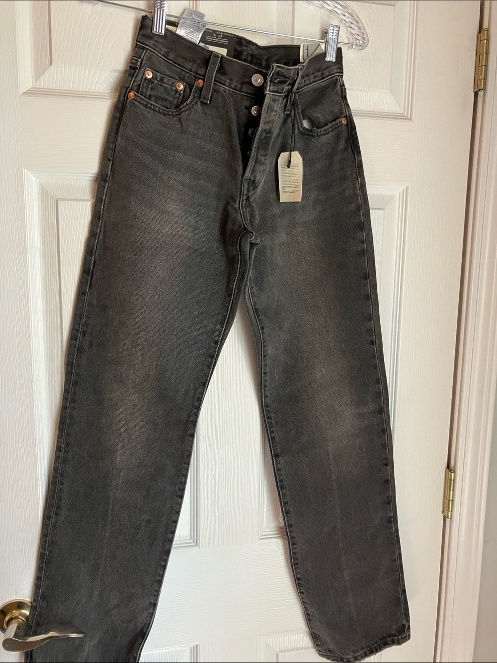 Levi's Women's Straight Leg Black Washed Jeans